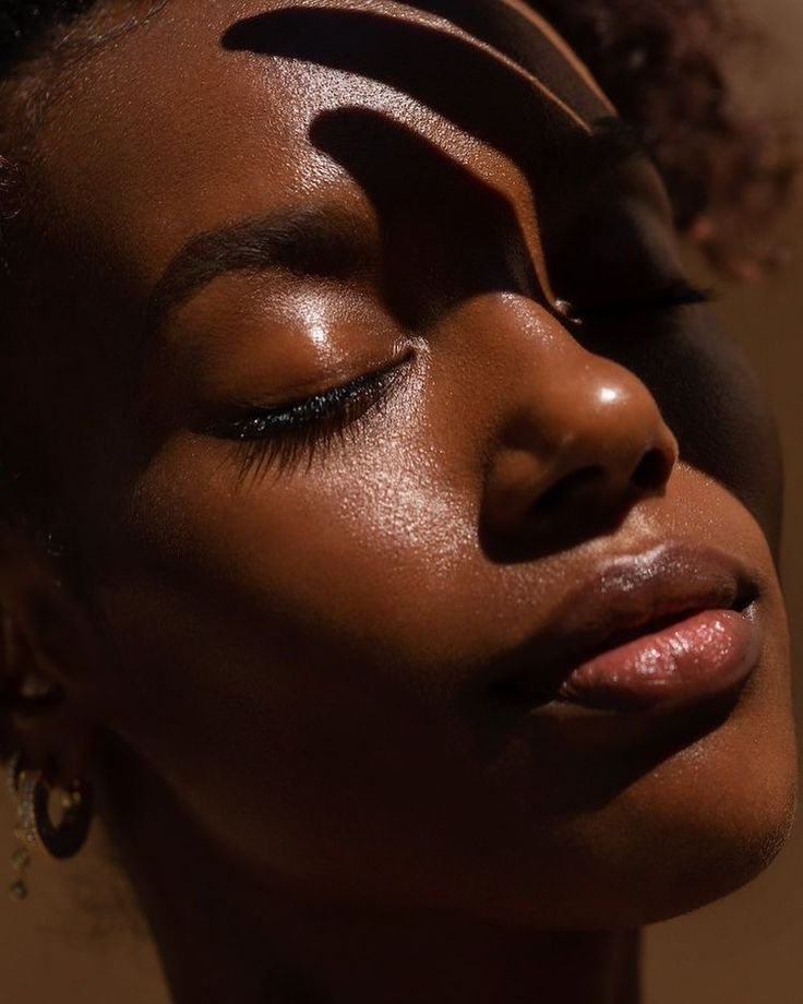 10 Habitudes à Adopter Pour Une Peau Lumineuse